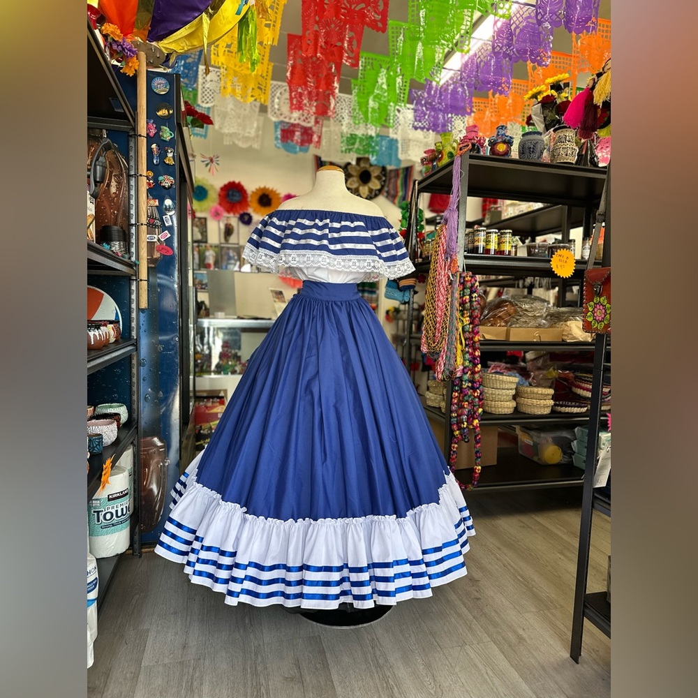 2 piece set Folklore Mexican Solid  skirt and blouse